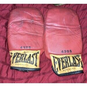 Vintage EverLast Red Speed Bag Gloves Pre-Owned 4305 Laceless